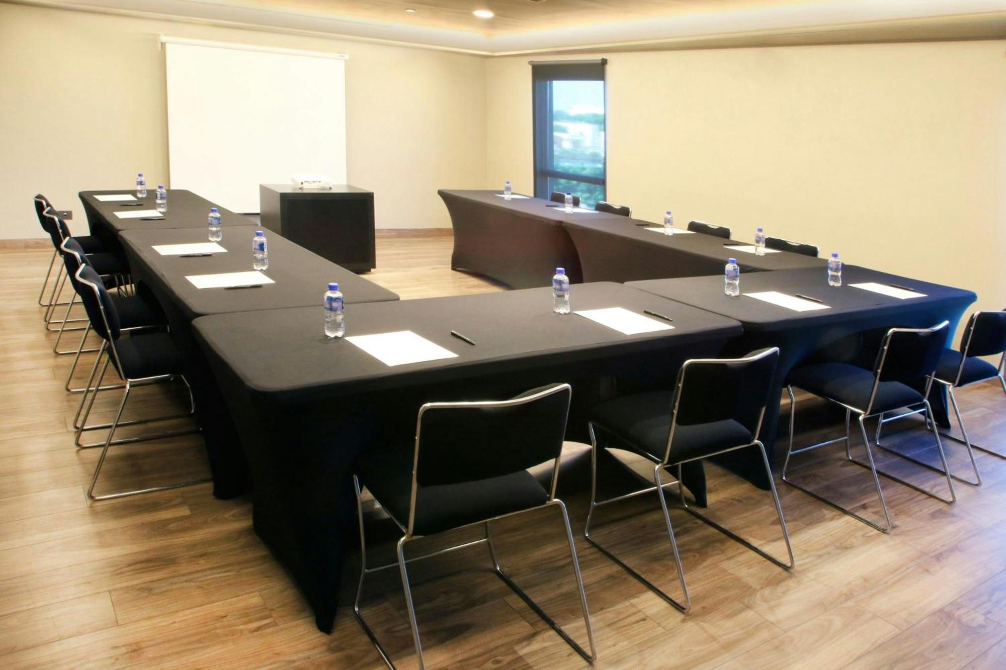 City Express Plus By Marriott Tampico Ngoại thất bức ảnh