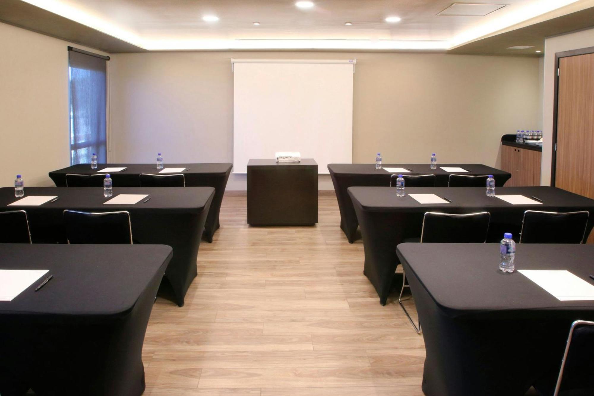 City Express Plus By Marriott Tampico Ngoại thất bức ảnh